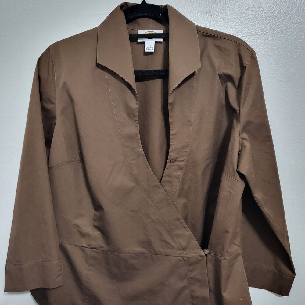 tipo wrap blouse with bottons